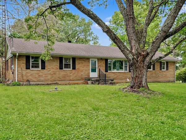 2591 Old Springfield Road, Springfield, OH 45502