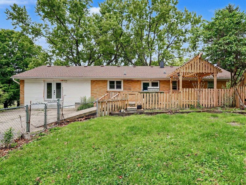 2591 Old Springfield Road, Springfield, OH 45502 Photo 42