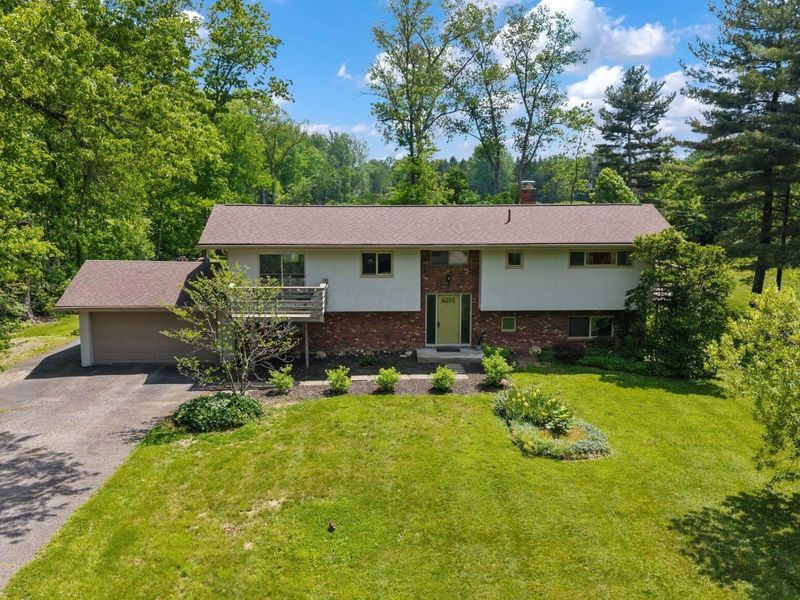 7280 Hollandia Drive, Westerville, OH 43081 Photo 1