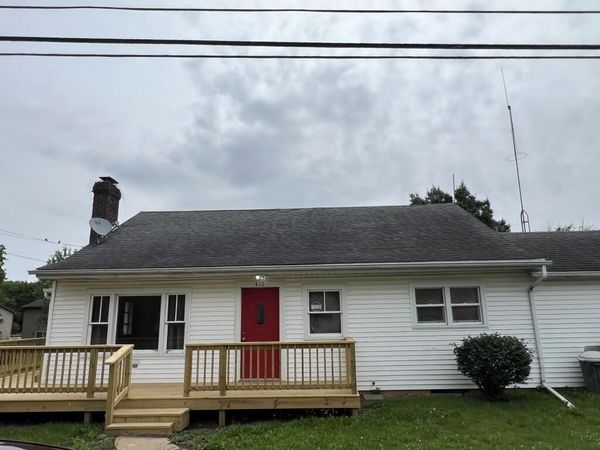 410 John Street , Circleville, OH 43113