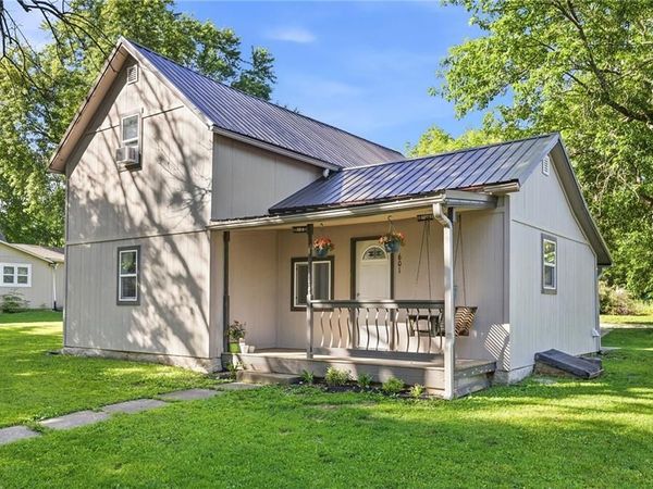 601 Main Street, Garden City, MO 64747