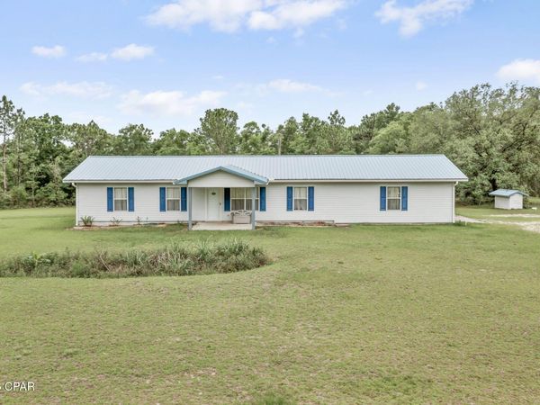2809 Roche Road, Chipley, FL 32428
