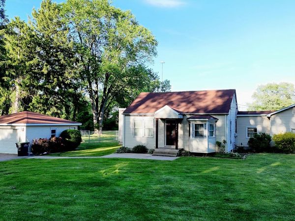 2207 N County Line Road , Portage, IN 46368