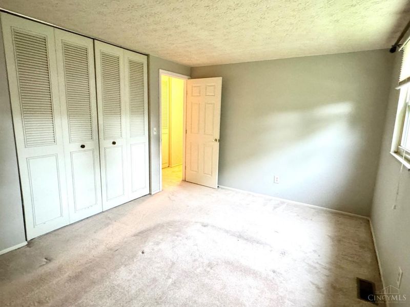 2922 Windsong Drive, Cincinnati, OH 45251 Photo 18