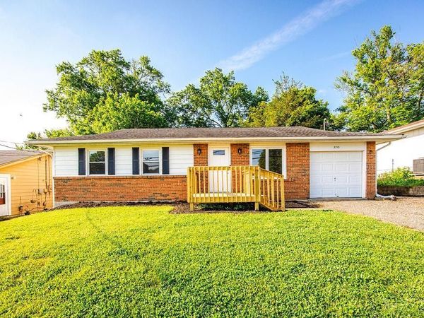 2713 John Gray Road, Cincinnati, OH 45231