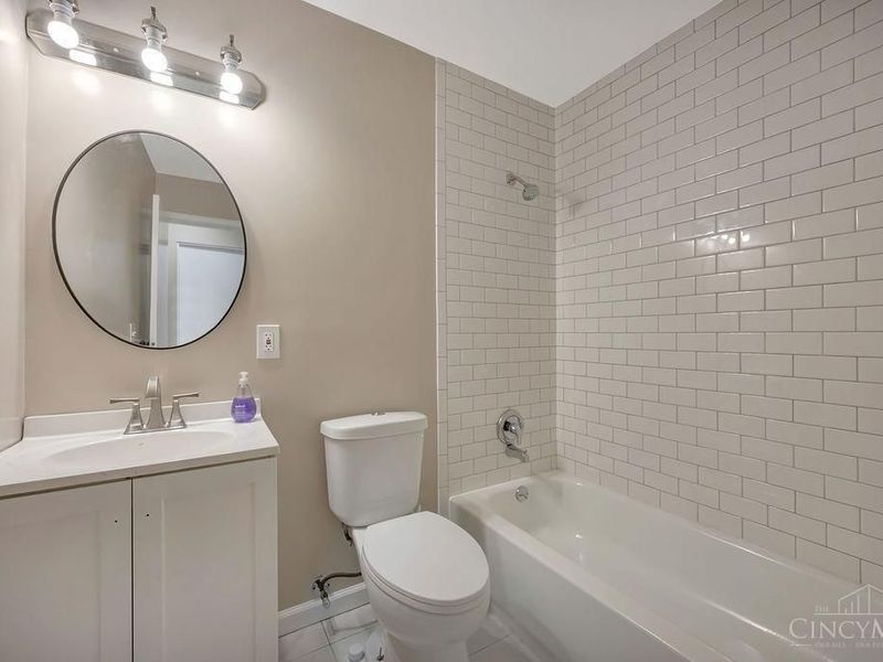 2713 John Gray Road, Cincinnati, OH 45231 Photo 24