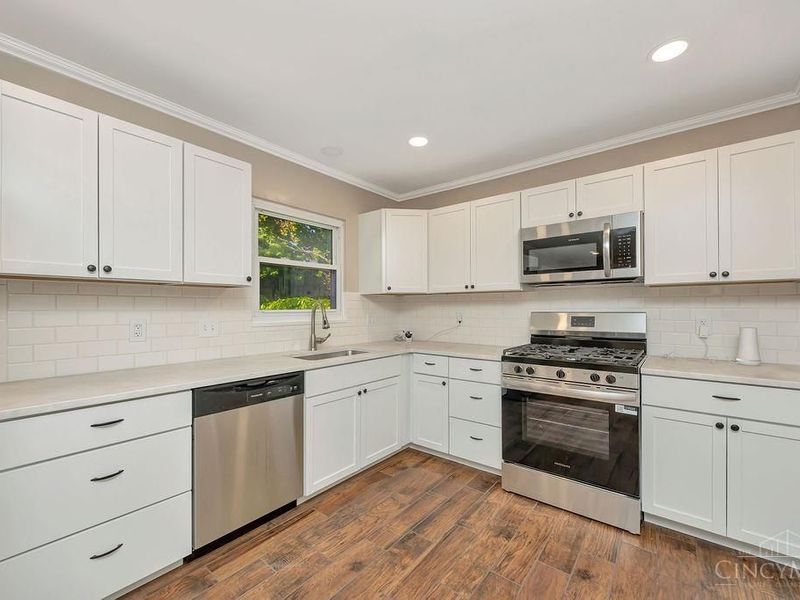 2713 John Gray Road, Cincinnati, OH 45231 Photo 8