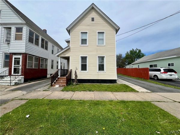 1018 Morris , Utica, NY 13501