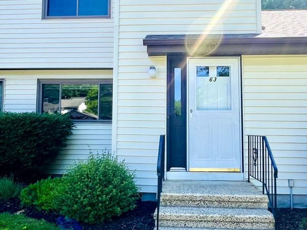 6 Oak Forest, Unit 3, Manchester, CT 06042