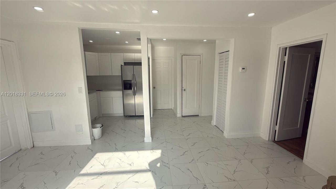 133 NW 43rd Pl , Unit B, Miami, FL 33126 Photo