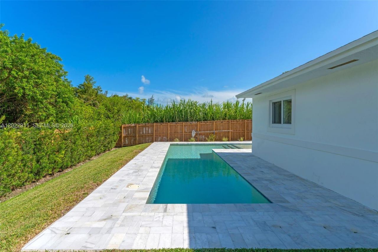 7840 SW 197th Ter, Cutler Bay, FL 33189 Photo