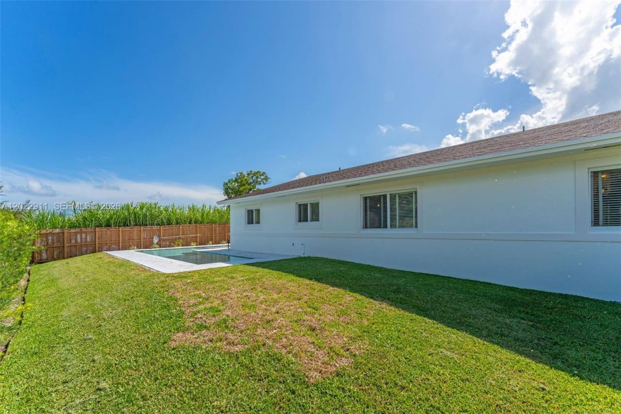 7840 SW 197th Ter, Cutler Bay, FL 33189 Photo