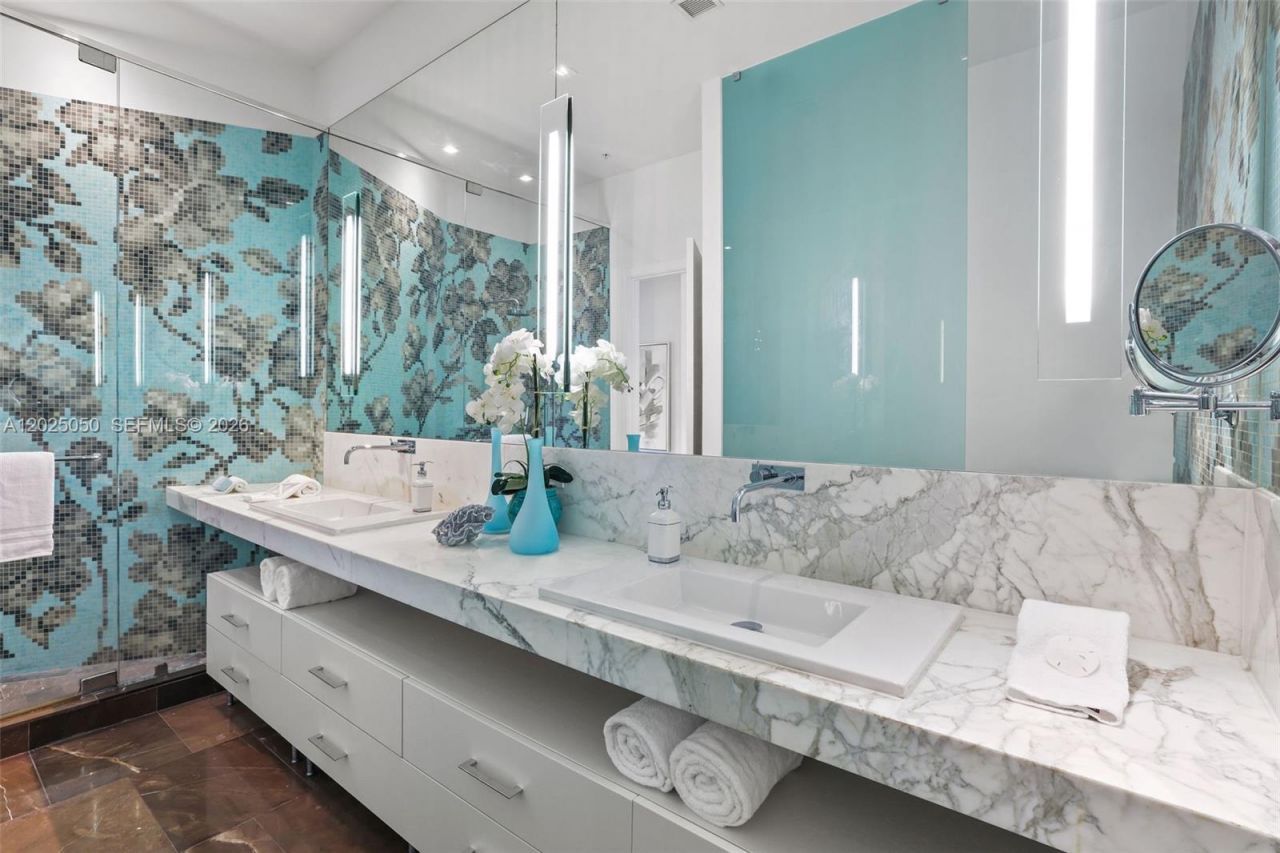 2001 Meridian Ave, Unit 101, Miami Beach, FL 33139 Photo
