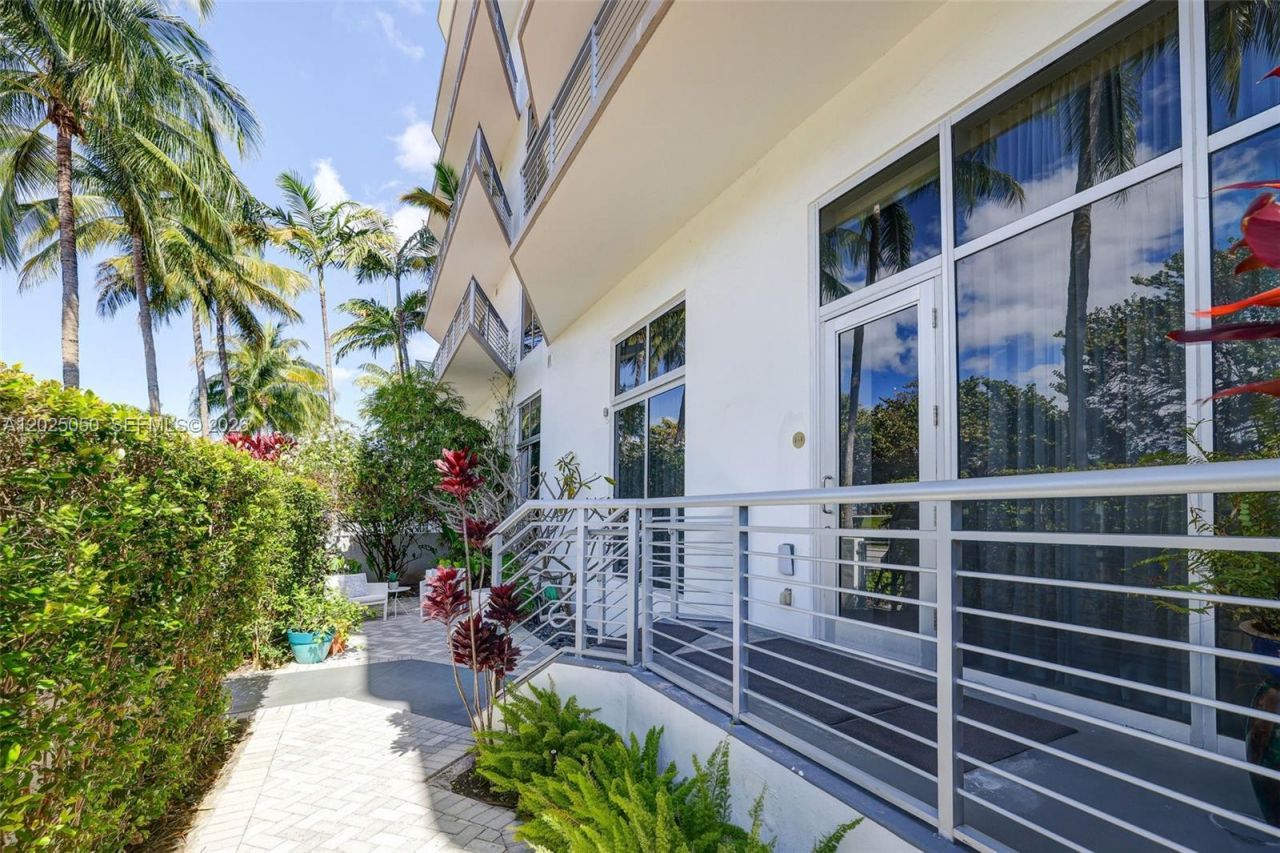 2001 Meridian Ave, Unit 101, Miami Beach, FL 33139 Photo