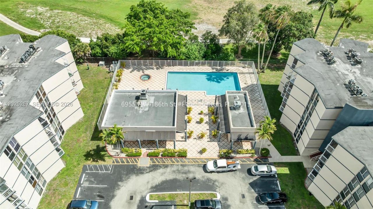 6955 NW 186th St , Unit F102, Hialeah, FL 33015 Photo