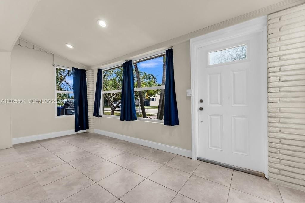1210 S 24th Ter, Hollywood, FL 33020 Photo