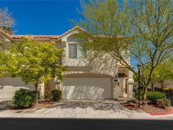 5272 Island Chain Road, Las Vegas, NV 89118