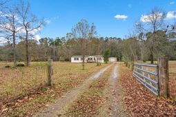 531 Vandross Road photo 4