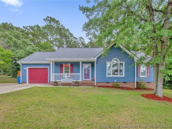6208 Lakeway Drive, Fayetteville, NC 28306