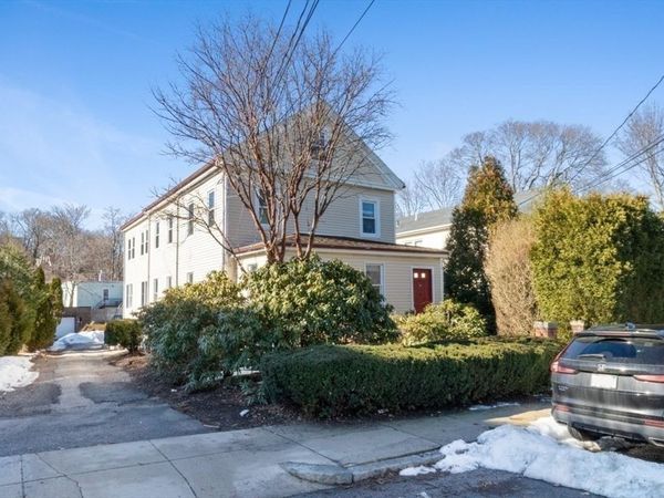 49 Dighton St, Boston, MA 02135
