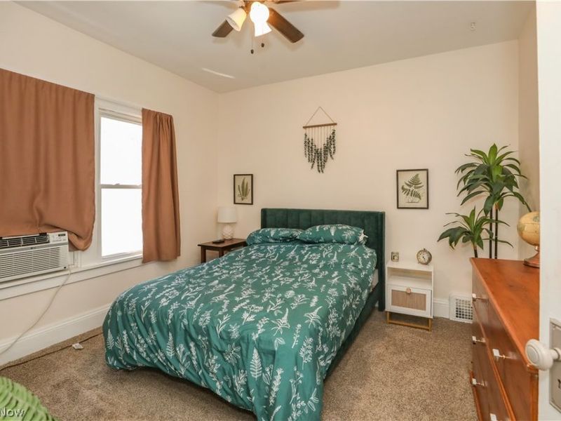 2075 Lewis Drive , Lakewood, OH 44107 Photo 25
