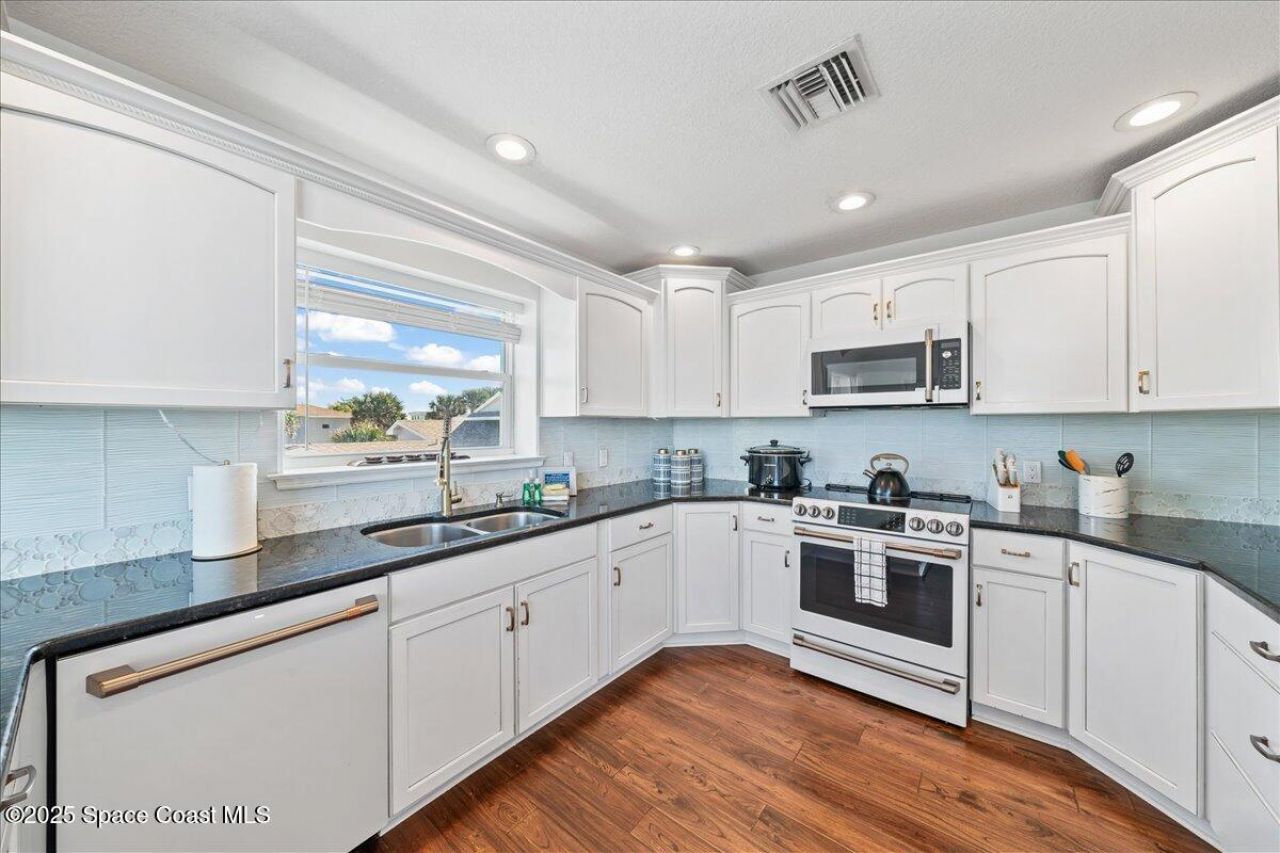 6845 Highway A1a S, Melbourne Beach, FL 32951 Photo