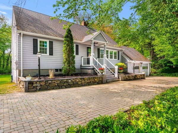 28 Ballardvale Road, Andover, MA 01810
