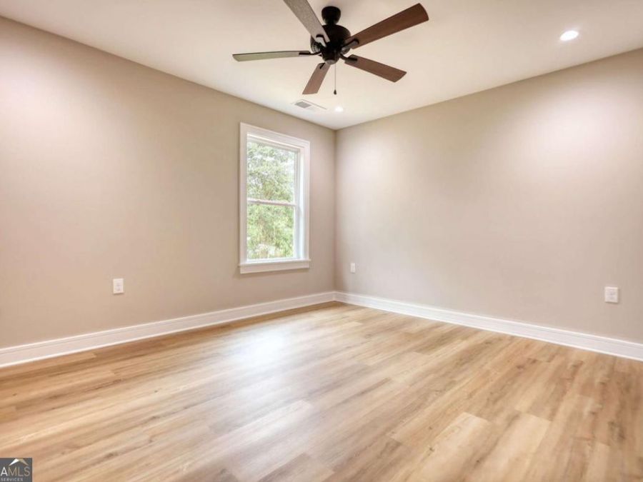 Property Image 80