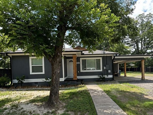 1025 Edwards Street , Malvern, AR 72104
