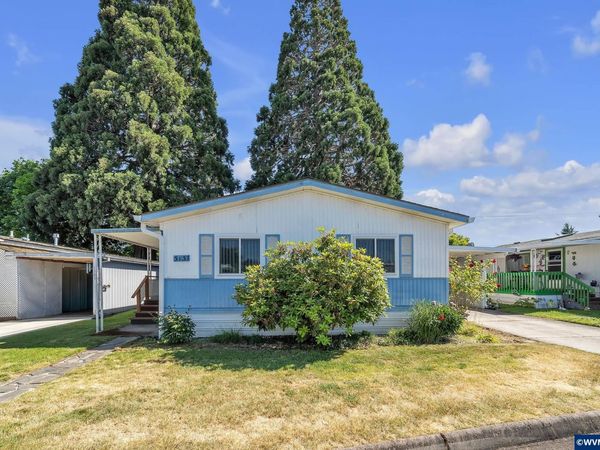 3137 Rainbow Lp, Hubbard, OR 97032