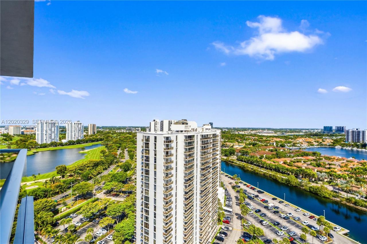 20281 E Country Club Dr, Unit 2101, Aventura, FL 33180 Photo