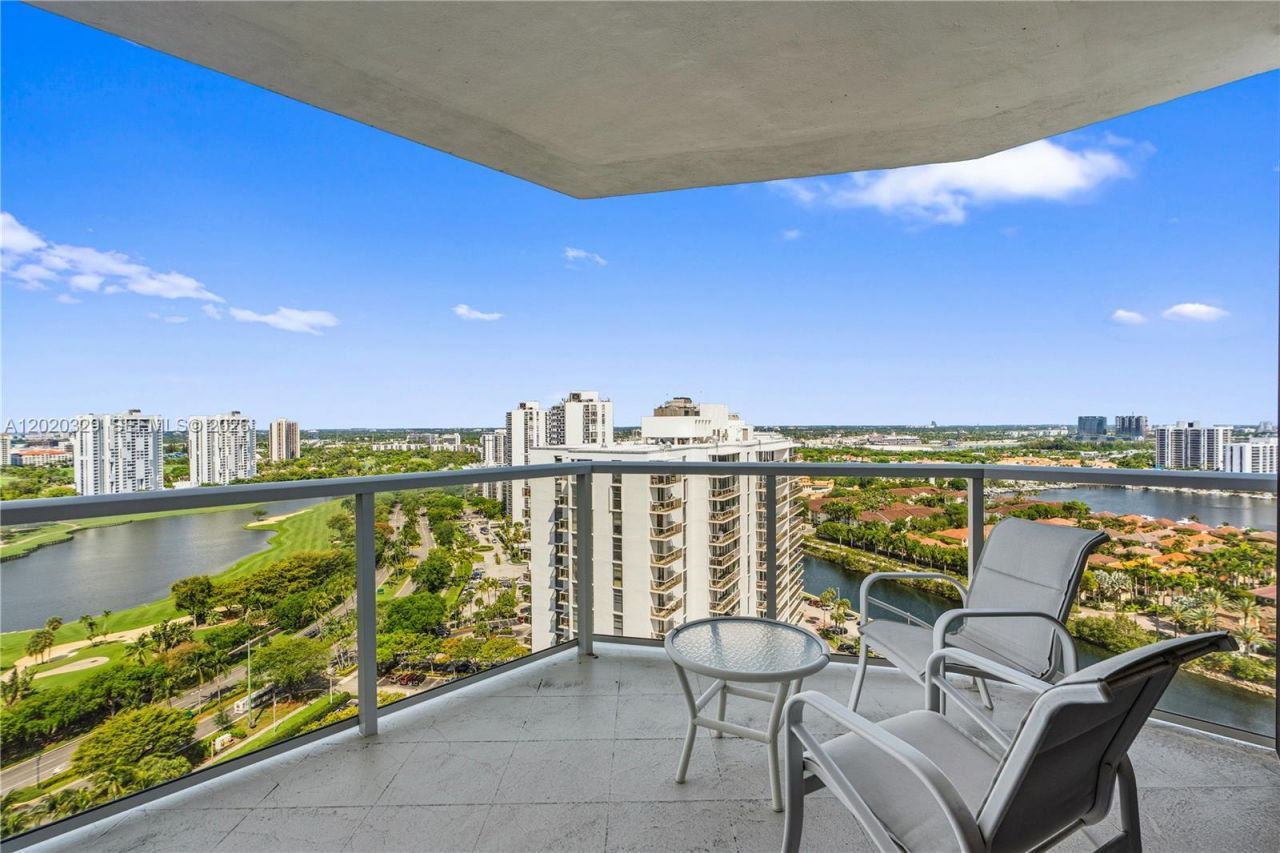 20281 E Country Club Dr, Unit 2101, Aventura, FL 33180 Photo