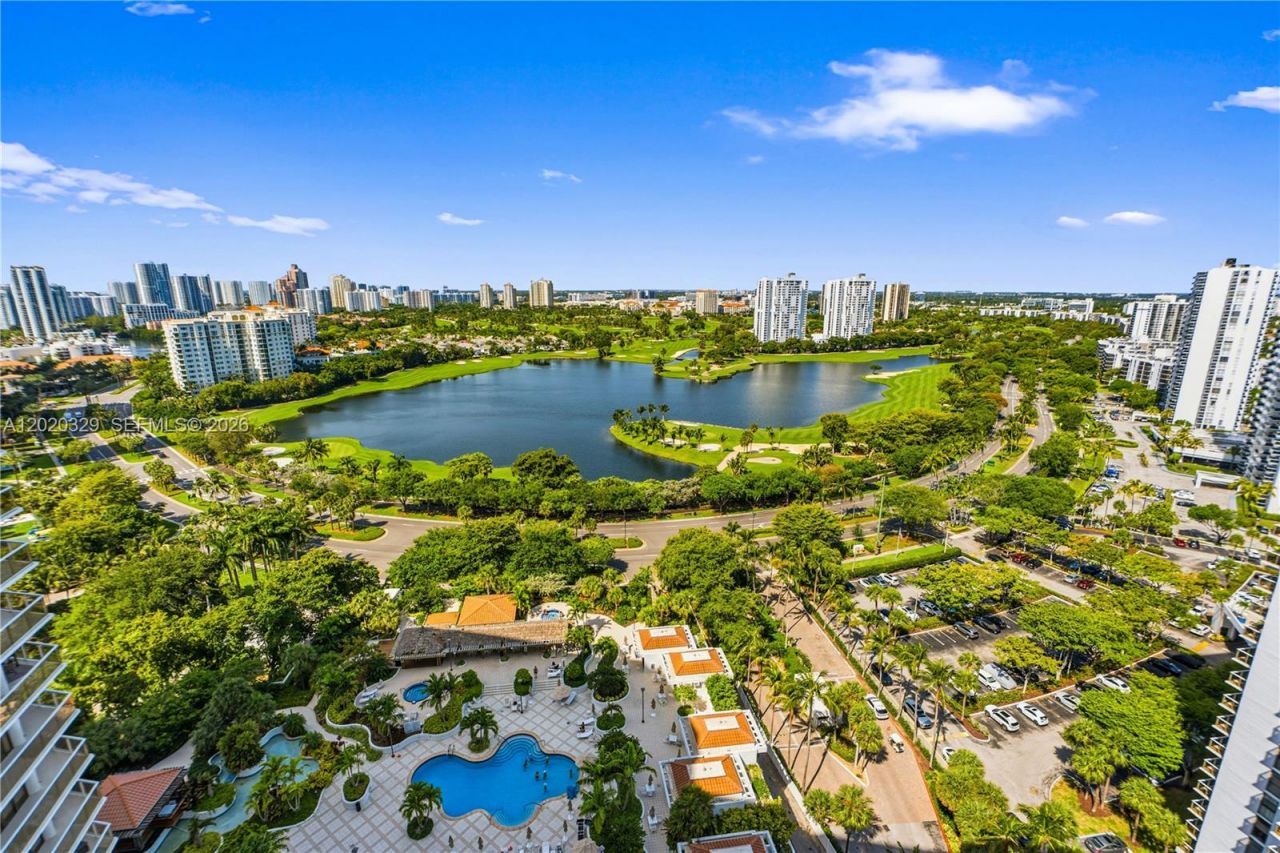 20281 E Country Club Dr, Unit 2101, Aventura, FL 33180 Photo