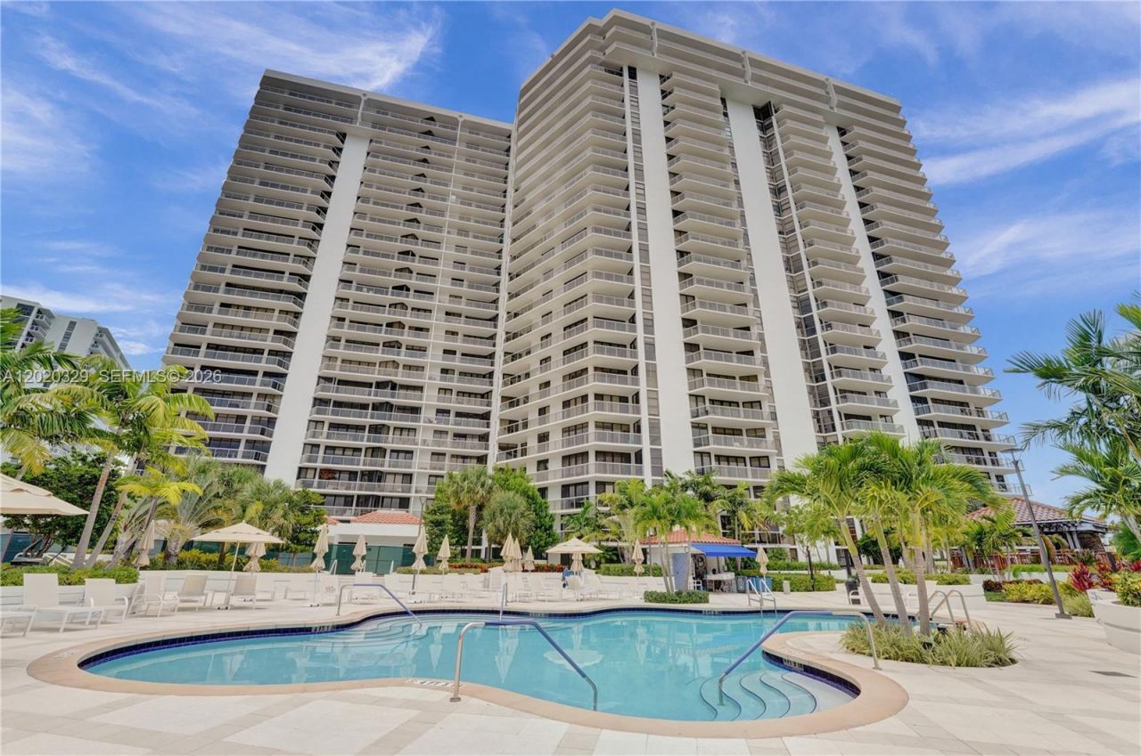 20281 E Country Club Dr, Unit 2101, Aventura, FL 33180 Photo