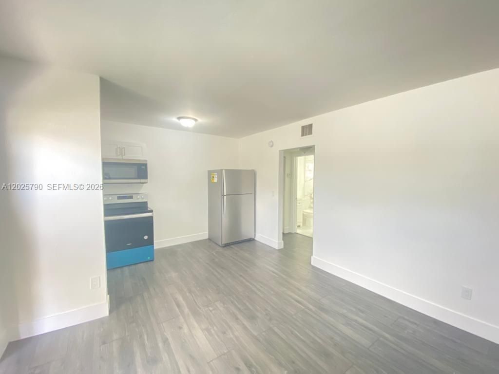 2150 NW 24th St , Unit 2, Miami, FL 33142 Photo
