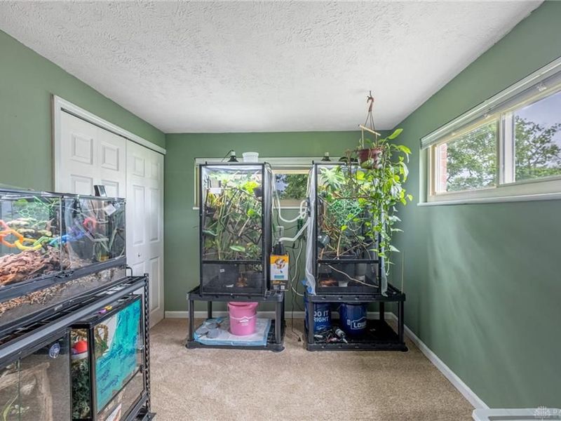 1572 Lanbury Drive, Kettering, OH 45439 Photo 13