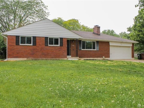1132 Cloverfield Avenue, Kettering, OH 45429