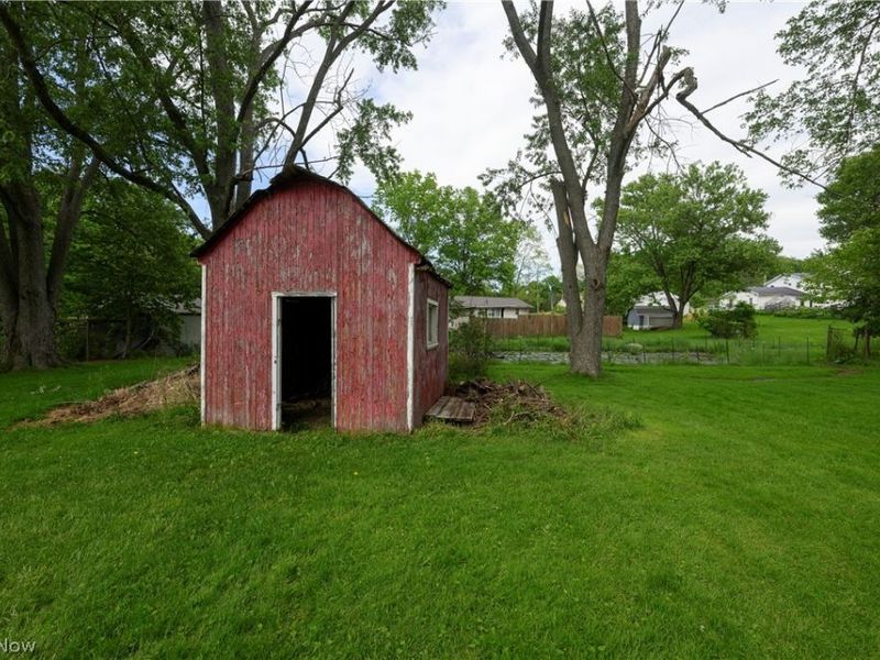 5185 Richville Drive SW, Navarre, OH 44662 Photo 16