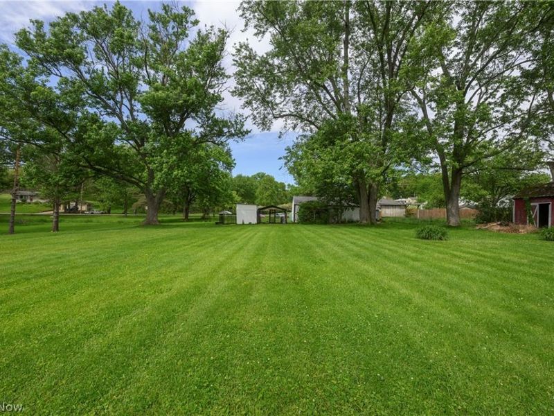 5185 Richville Drive SW, Navarre, OH 44662 Photo 19