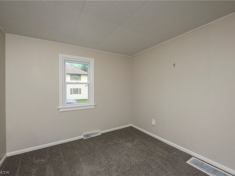 5185 Richville Drive SW, Navarre, OH 44662 Photo 7