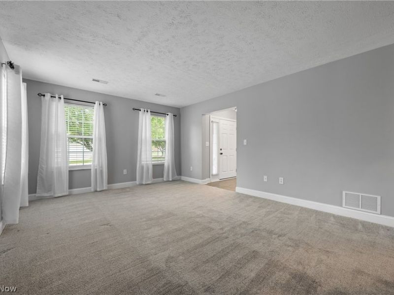 363 Casselberry Place, Twinsburg, OH 44087 Photo 5