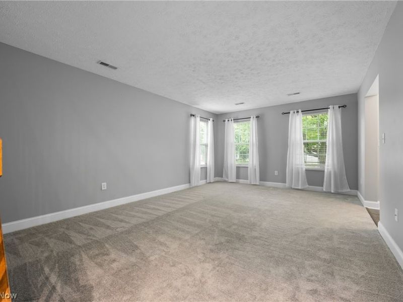 363 Casselberry Place, Twinsburg, OH 44087 Photo 6