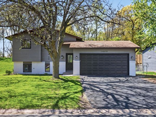 14070 Candlewood Lane NE, Prior Lake, MN 55372