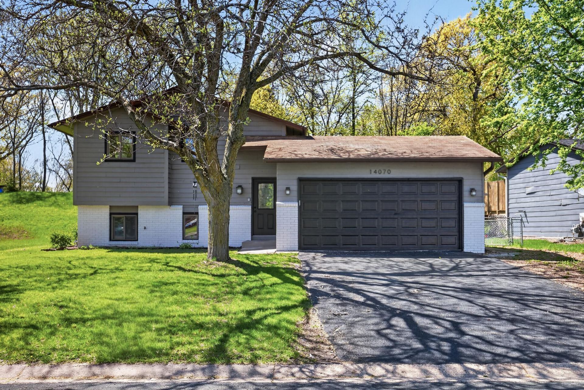 14070 Candlewood Lane Ne, Prior Lake, MN 55372 Main Photo