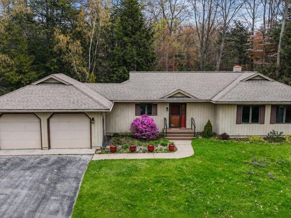 6831 Harbor Drive E, Elk Rapids, MI 49629