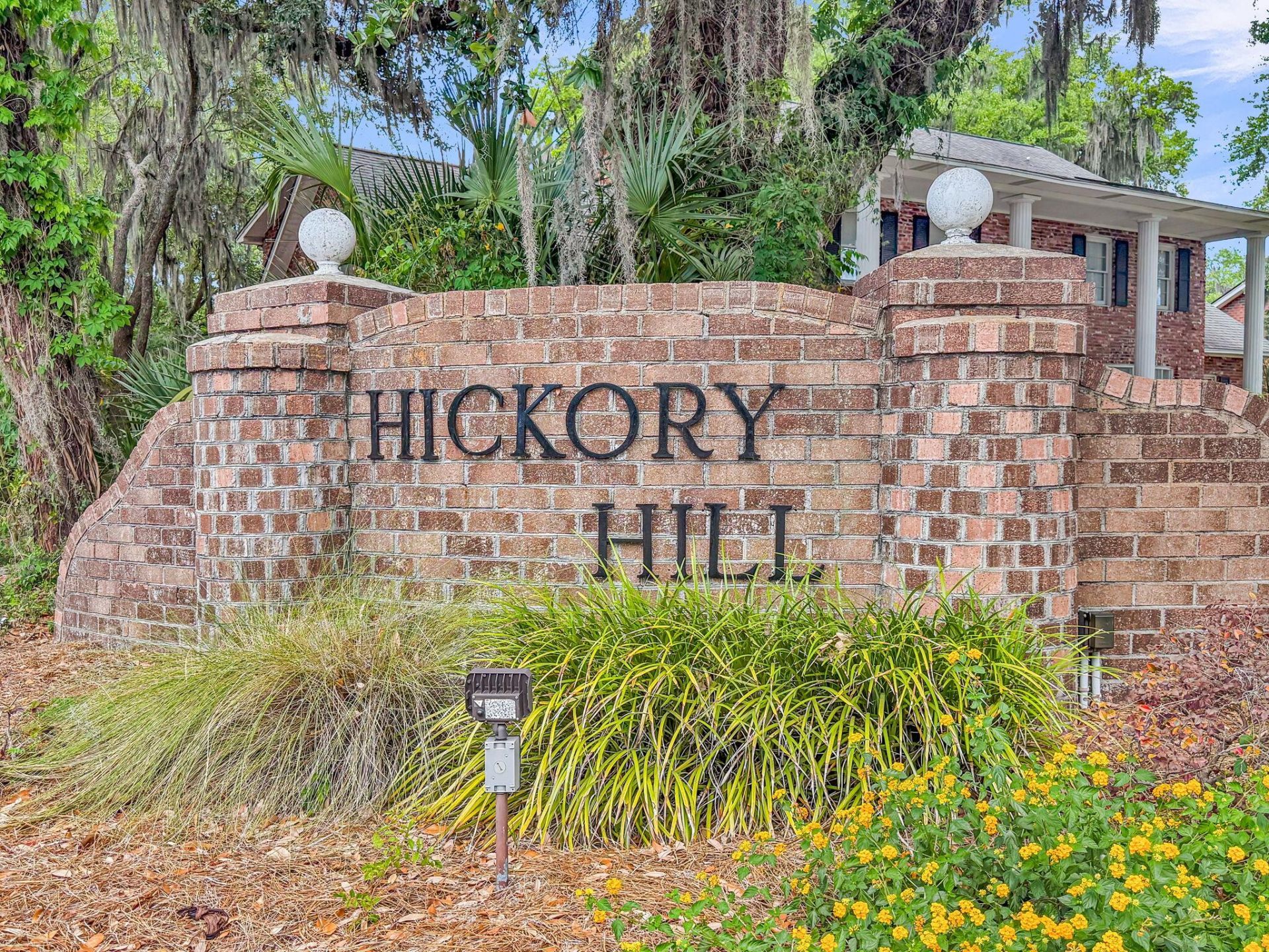 2179 Hunter Creek Drive Photo 9