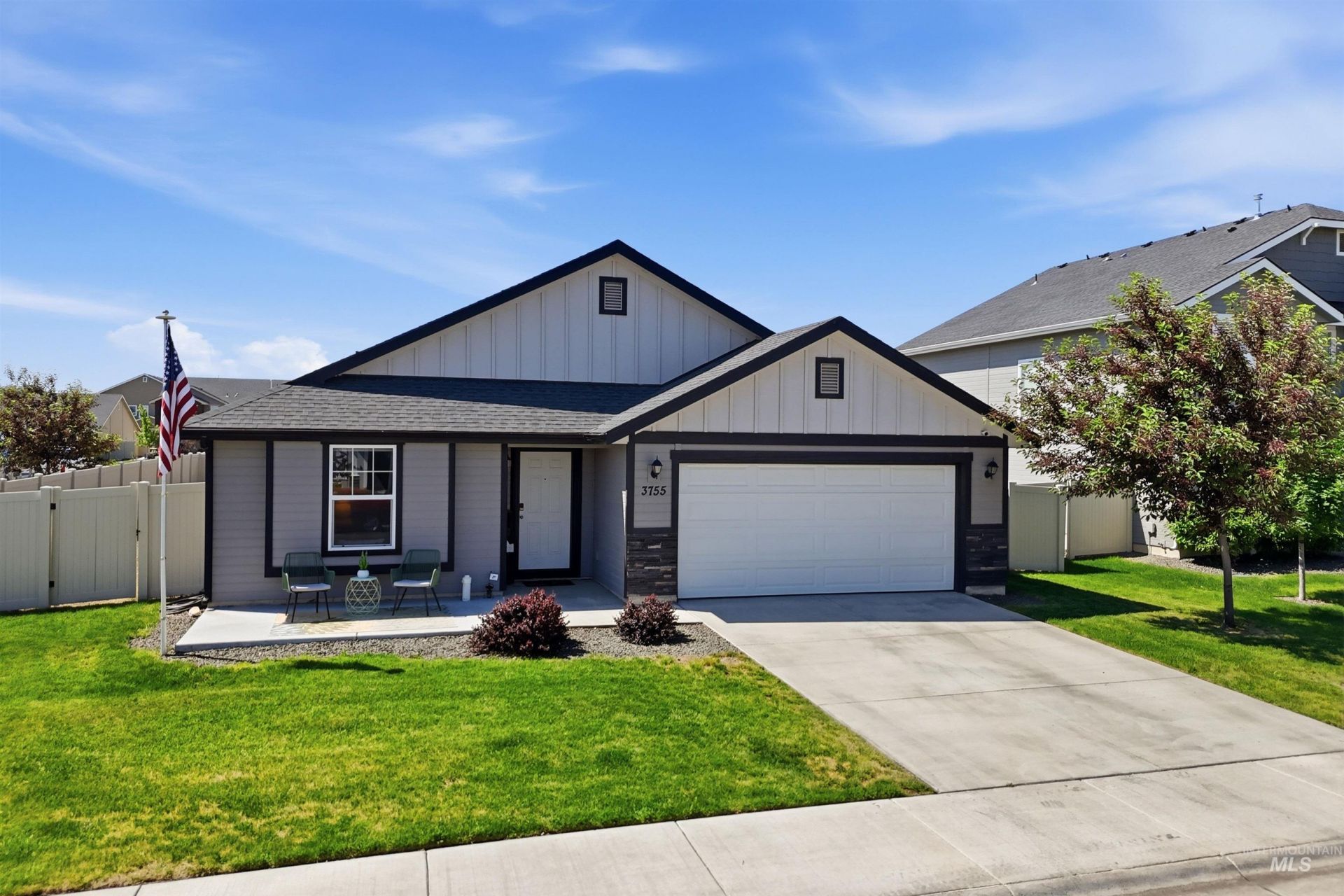 3755 E Hags Head St, Nampa, ID 83686 Main Photo