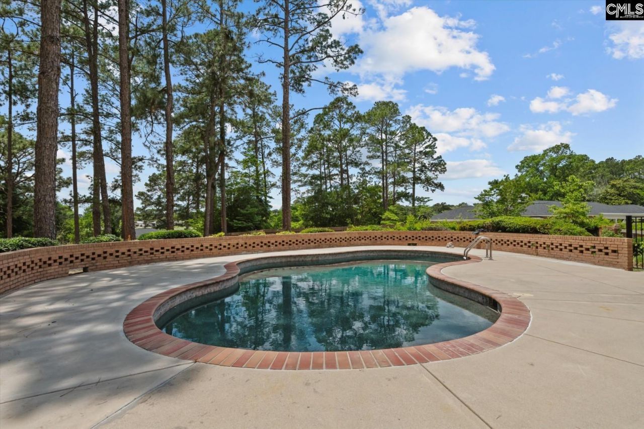 18 Sunturf Circle Photo 61