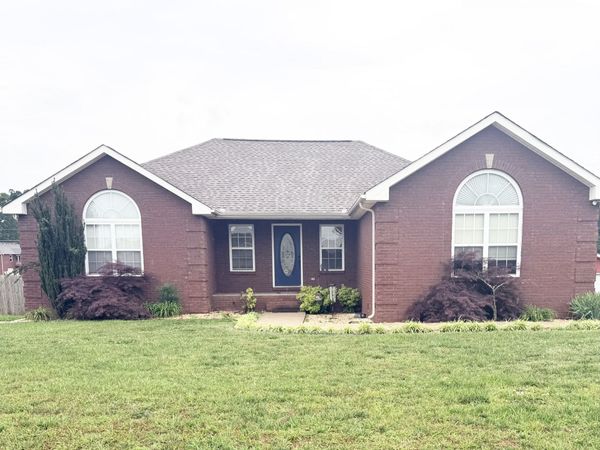 117 Taylor Ln , Lafayette, TN 37083