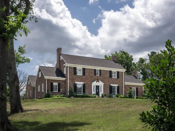 3616 Hoods Hill Rd, Nashville, TN 37215